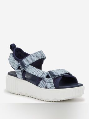 Earth Origins Alana 2 Platform Sandals  6.5 Blue Sport Comfort Adjustable Straps